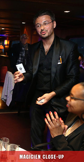 magicien close-up
